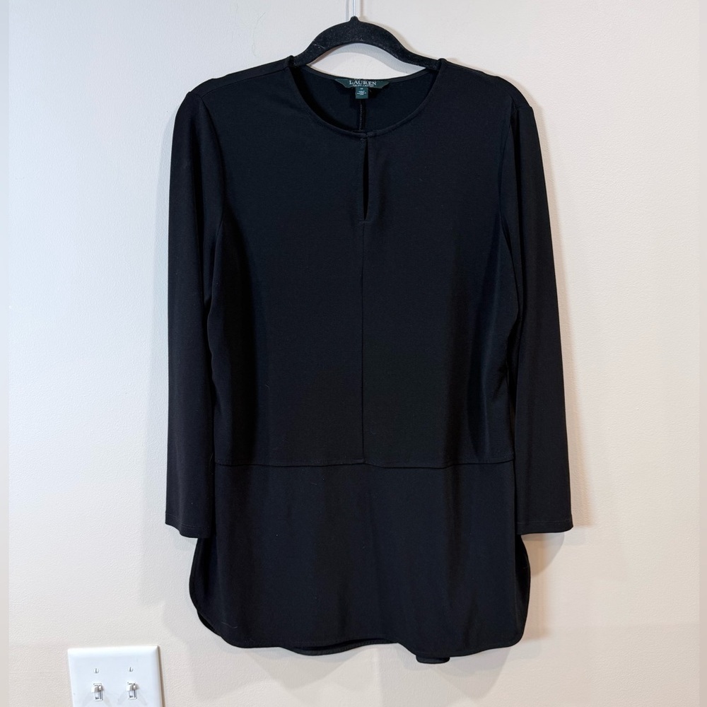🔥Ralph Lauren Black Women's Top Size M EUC🔥